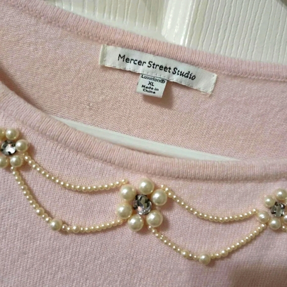 Mercer Street Studio Light Pink Beaded Pearl & Rhinestone Neckline Sweater, EUC! - Picture 6 of 10
